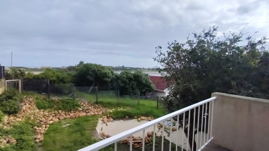 3 Bedroom Property for Sale in Aston Bay Eastern Cape
